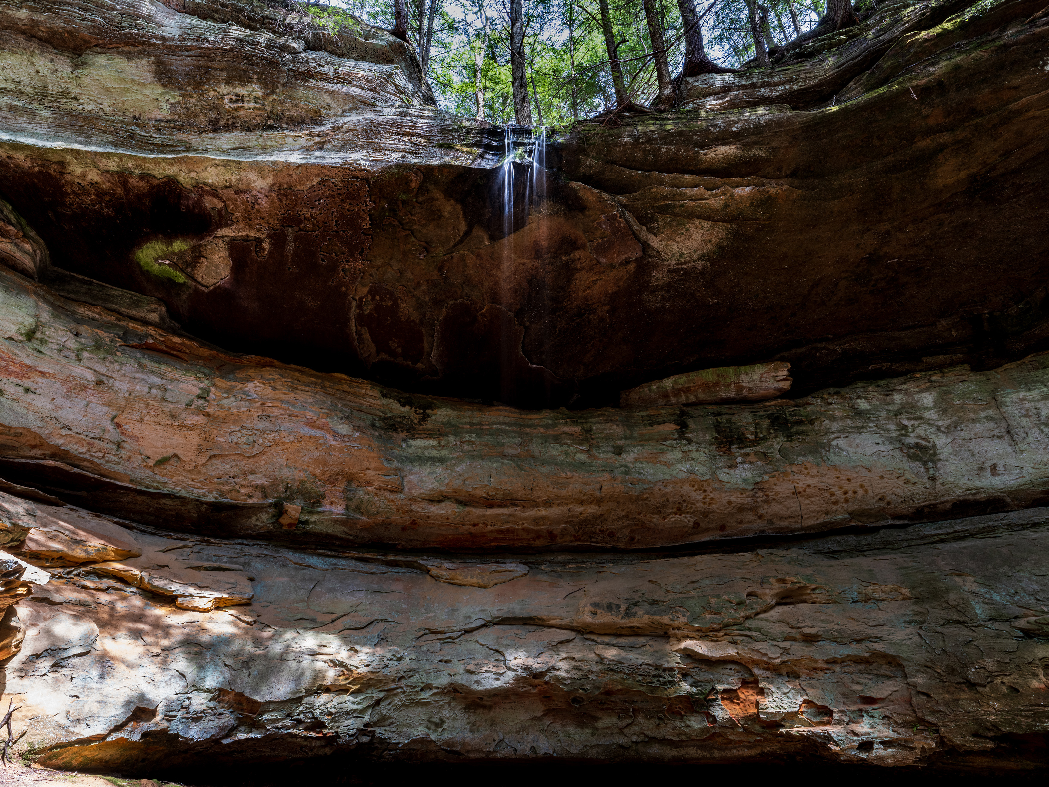 Landscape color photography sample feature depicting a waterfall in North Ohio